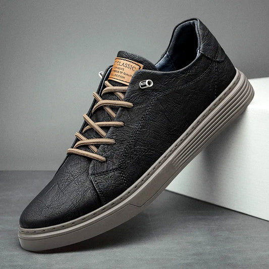 BROOKLYN SLEEK LEATHER SNEAKER